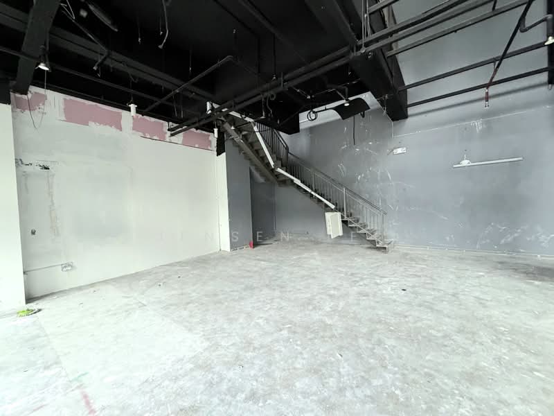 CT Hub, 2 Kallang Avenue, 1,744 sqft, Light Industrial (B1) For Sale, by Jensen Lee, 500169049 - Interior - CommercialGuru.com.sg