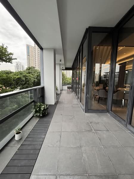 Nouvel 18, 18 Anderson Road, 4 Bedrooms, 2,476 sqft, Condominium For Rent, by Zion Zhao 赵峻慷, 500169055 - Balcony - PropertyGuru.com.sg