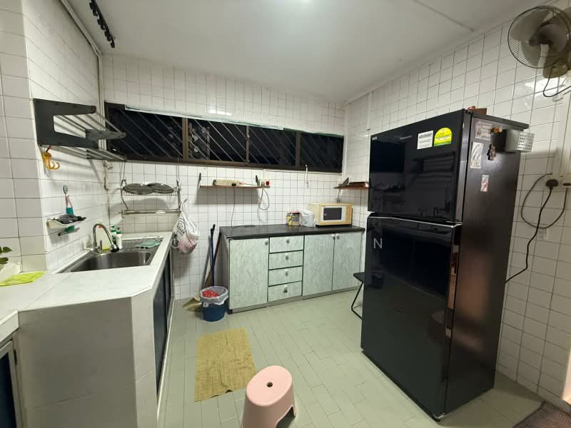 31 Balam Road, 31 Balam Road, 2 Bedrooms, 732 sqft, HDB Flat For Rent, by Chris Tan, 500169059 - Kitchen - PropertyGuru.com.sg