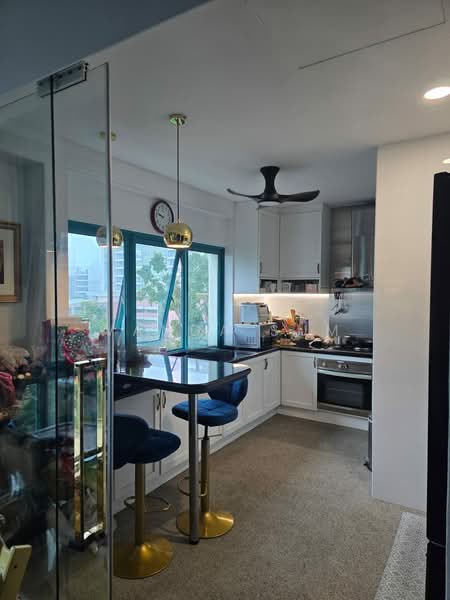 Oleanas Residences, 42 Kim Yam Road, 3 Bedrooms, 1,636 sqft, Condominium For Rent, by Wanda Sum, 500169061 - Kitchen - PropertyGuru.com.sg