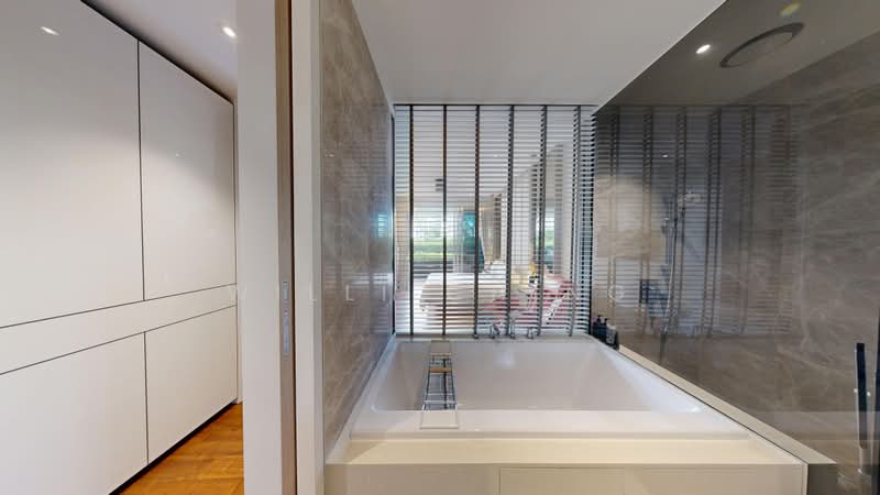 Amber Park, 14 Amber Gardens, 5 Bedrooms, 2,045 sqft, Condominium For Sale, by Willi Ching, 500169067 - Bathroom - PropertyGuru.com.sg