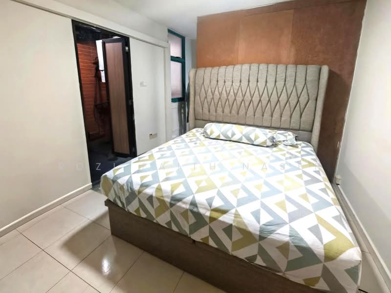 479 Segar Road, 479 Segar Road, 3 Bedrooms, 1,345 sqft, HDB Flat For Sale, by Rozi Faith Naser, 500169070 - Bedroom - PropertyGuru.com.sg