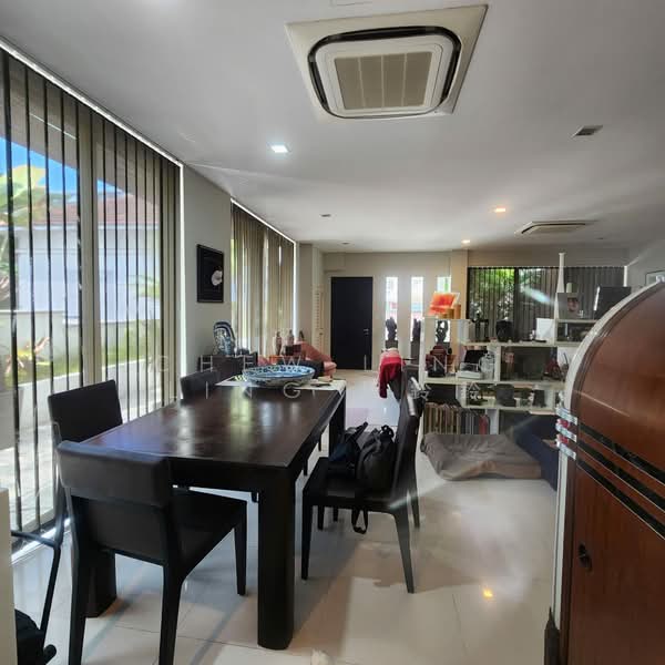 Telok Kurau road, , 6 Bedrooms, 3,541 sqft, Semi-Detached House For Sale, by Chew Ling Ling 周鈴鈴, 500169076 - PropertyGuru.com.sg