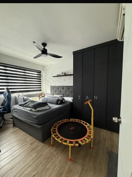 209B Punggol Place, 209B Punggol Place, 2 Bedrooms, 721 sqft, HDB Flat For Sale, by Janet Tan, 500169081 - Bedroom - PropertyGuru.com.sg