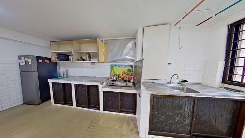 37 Bedok South Avenue 2, 37 Bedok South Avenue 2, 3 Bedrooms, 904 sqft, HDB Flat For Sale, by Fan Hao Ang, 500169082 - Kitchen - PropertyGuru.com.sg