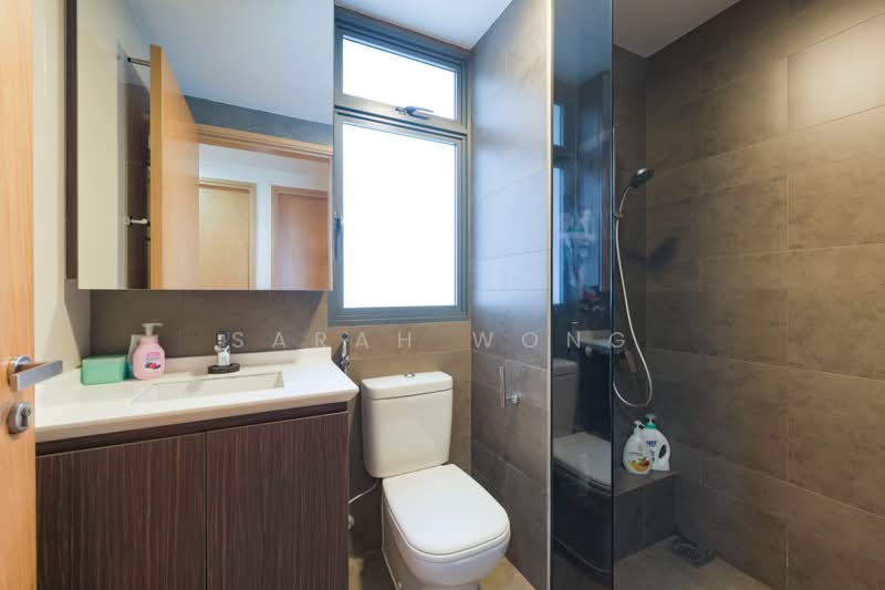 Parc Olympia, 50 Flora Drive, 3 Bedrooms, 1,163 sqft, Condominium For Sale, by Sarah Wong, 500169093 - Bathroom - PropertyGuru.com.sg