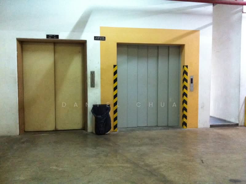 Hillview Warehouse, 29 Hillview Terrace, 1,722 sqft, Light Industrial (B1) For Sale, by Daniel Chua, 500169097 - Corridor - CommercialGuru.com.sg