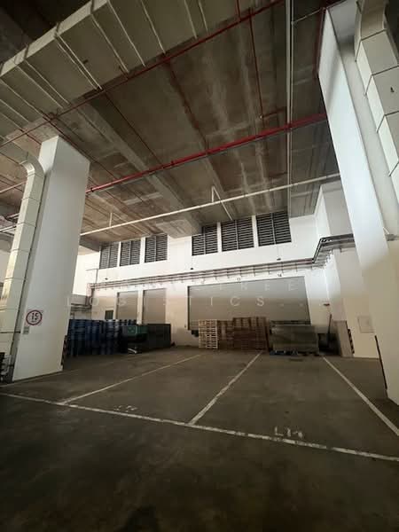 Mapletree Pioneer Logistics Hub, , 38,000 sqft, Warehouse For Rent, by Chris Ong, 500169110 - Exterior - CommercialGuru.com.sg