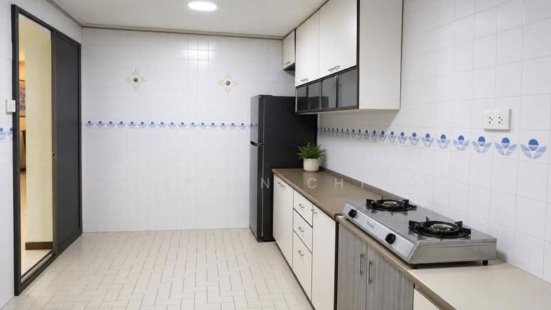 256 Tampines Street 21, 256 Tampines Street 21, Pasir Ris / Tampines, 3 Bedrooms, 1,302 sqft, HDB Flat For Sale, by Clifton Ching, 500169111 - Kitchen - PropertyGuru.com.sg