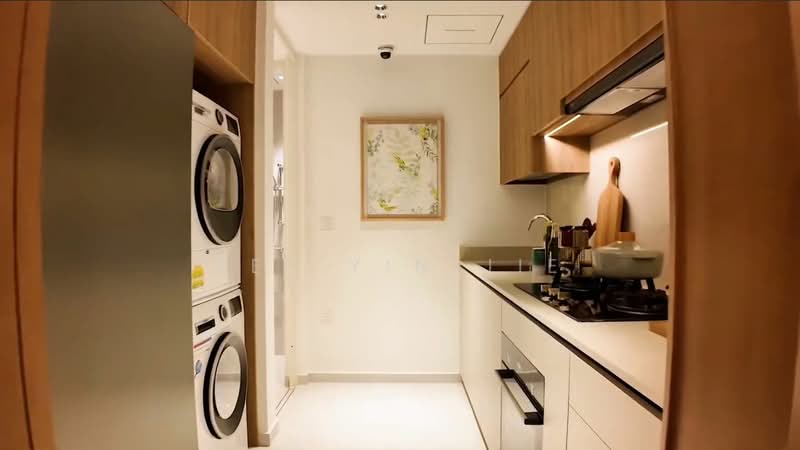Rare loft 2B2B penthouse 4 min walk to Lentor MRT and within 1km to CHIJ St Nicholas, , 2 Bedrooms, 732 sqft, Condominium For Sale, by Lee Yin Jie, 500169116 - Kitchen - PropertyGuru.com.sg