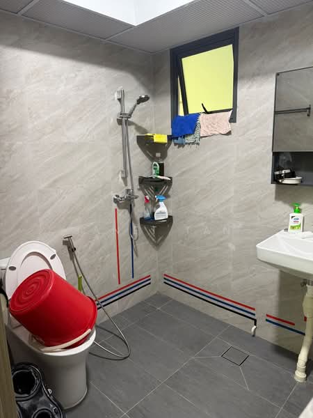 322A tengah drive, , Room Rental, 1,000 sqft, HDB Flat For Rent, by Janet Tan, 500169118 - Bathroom - PropertyGuru.com.sg