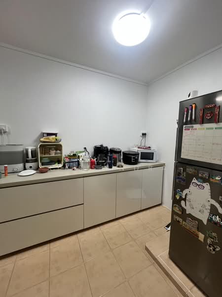 267 Toh Guan Road, 267 Toh Guan Road, Room Rental, 100 sqft, HDB Flat For Rent, by Julie Cassandra, 500169120 - Kitchen - PropertyGuru.com.sg