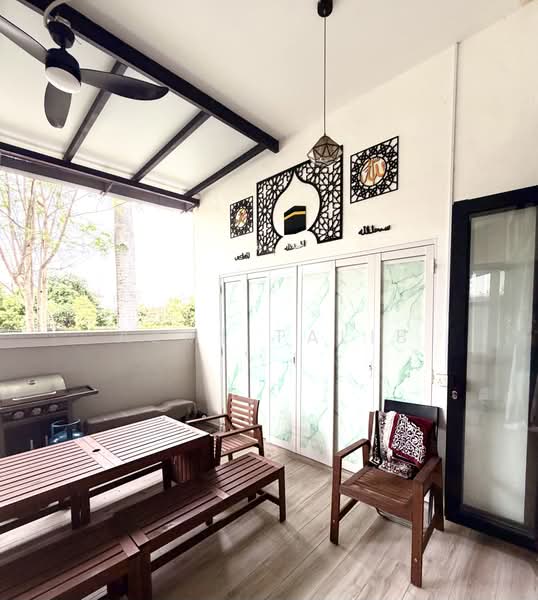 Loyang Villas, 301 Loyang Rise, 5 Bedrooms, 2,217 sqft, Terraced House For Sale, by Azmi Talib, 500169123 - Balcony - PropertyGuru.com.sg
