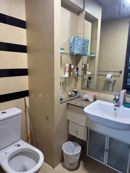 The Warren, 37 Choa Chu Kang Loop, 5 Bedrooms, 2,519 sqft, Apartment For Rent, by Sally Koh, 500169130 - Bathroom - PropertyGuru.com.sg
