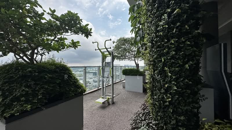 J Gateway, 2 Gateway Drive, 3 Bedrooms, 678 sqft, Condominium For Rent, by Rachel Lim, 500169137 - Exterior - PropertyGuru.com.sg