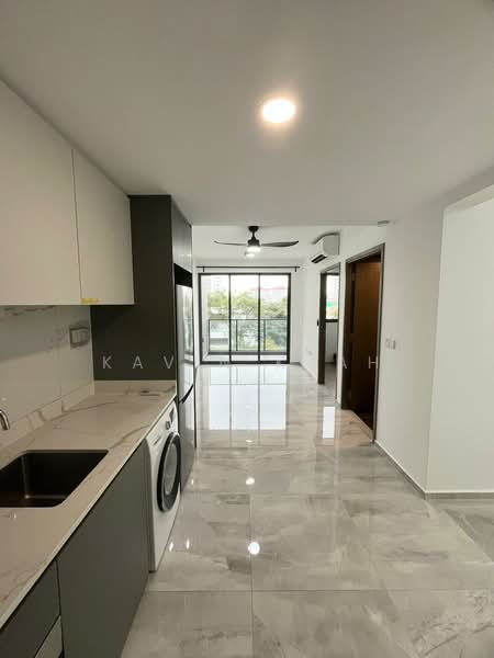 Affinity At Serangoon, 28 Serangoon North Avenue 1, 1 Bedroom, 538 sqft, Condominium For Sale, by Kavin Kuah, 500169138 - Kitchen - PropertyGuru.com.sg