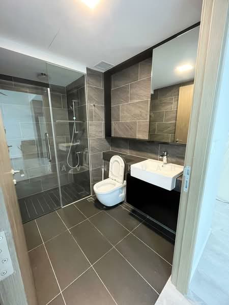 Affinity At Serangoon, 28 Serangoon North Avenue 1, 1 Bedroom, 538 sqft, Condominium For Sale, by Kavin Kuah, 500169138 - Bathroom - PropertyGuru.com.sg