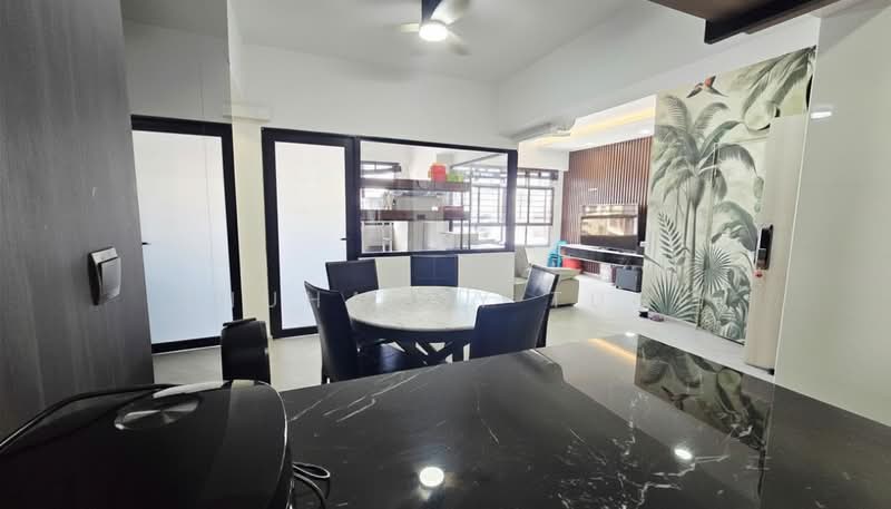 224A Sumang Lane, 224A Sumang Lane, 3 Bedrooms, 1,001 sqft, HDB Flat For Sale, by Shuhandy Tugi, 500169143 - Dining Room - PropertyGuru.com.sg