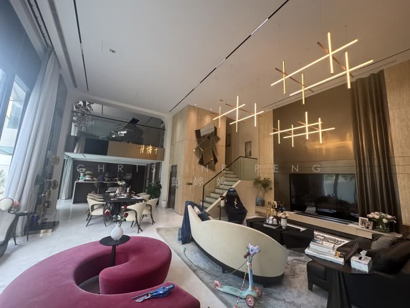 RARE! FAIRLY NEW SEMI-D ORCHARD MRT FOR SALE! NEW LISTING!, ONE TREE HILL, JALAN KELAWAR, LENGKOK MERAK, 6 Bedrooms, 9,160 sqft, Semi-Detached House For Sale, by Christine Peng 彭婷婷, 500169145 - Living Room - PropertyGuru.com.sg