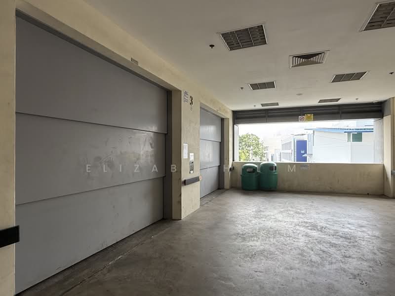 RARE ADJOINING⭐Freehold⭐B1⭐5 Mins Macpherson MRT⭐Unit Nearest to Goods Lift⭐Adjoining units 5800sqft, Macpherson / Potong Pasir, 1,399 sqft, Light Industrial (B1) For Sale, by Elizabeth Lim, 500169146 - Corridor - CommercialGuru.com.sg