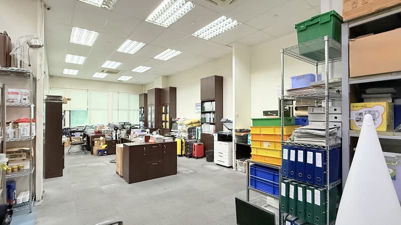 RARE ADJOINING⭐Freehold⭐B1⭐5 Mins Macpherson MRT⭐Unit Nearest to Goods Lift⭐Adjoining units 5800sqft, Macpherson / Potong Pasir, 1,399 sqft, Light Industrial (B1) For Sale, by Elizabeth Lim, 500169146 - Interior - CommercialGuru.com.sg