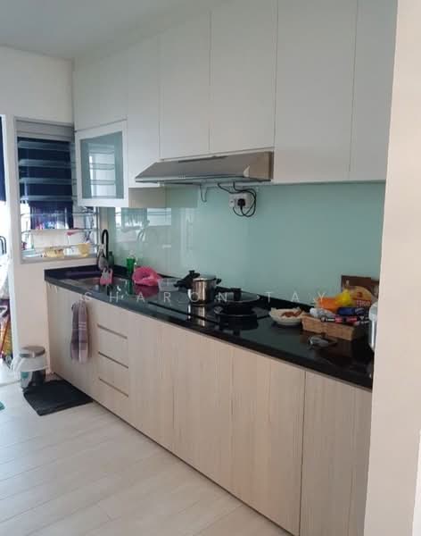443 Choa Chu Kang Avenue 4, 443 Choa Chu Kang Avenue 4, Room Rental, 100 sqft, HDB Flat For Rent, by Sharon Tay, 500169149 - Kitchen - PropertyGuru.com.sg