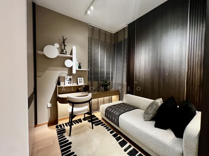 Kassia, 31 Flora Drive, 4 Bedrooms, 1,345 sqft, Condominium For Sale, by Alson Teo, 500169163 - Study - PropertyGuru.com.sg