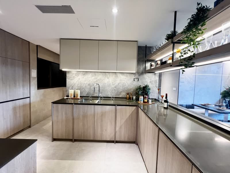 Kassia, 31 Flora Drive, 4 Bedrooms, 1,345 sqft, Condominium For Sale, by Alson Teo, 500169163 - Kitchen - PropertyGuru.com.sg
