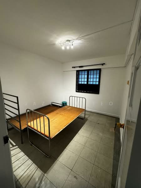 434 Clementi Avenue 3, 434 Clementi Avenue 3, 2 Bedrooms, 721 sqft, HDB Flat For Sale, by Jazzmen Teo, 500169164 - Bedroom - PropertyGuru.com.sg