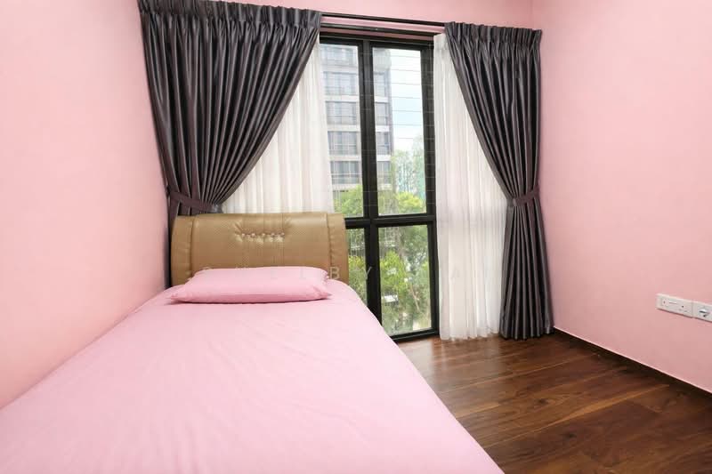 Bellewoods, 100 Woodlands Avenue 5, 4 Bedrooms, 1,227 sqft, Executive Condominium For Sale, by Shelby Lai, 500169167 - Bedroom - PropertyGuru.com.sg