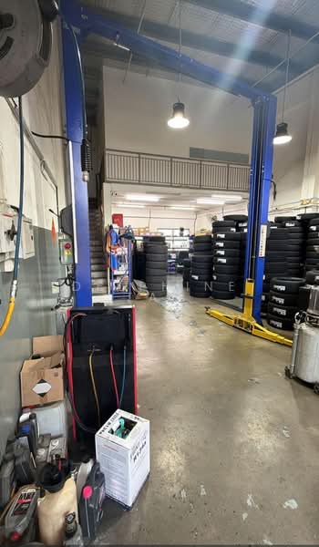 First East Centre, 10 Kaki Bukit Road 2, 2,475 sqft, Factory / Workshop (B2) For Sale, by Delphine Tan, 500169173 - Interior - CommercialGuru.com.sg