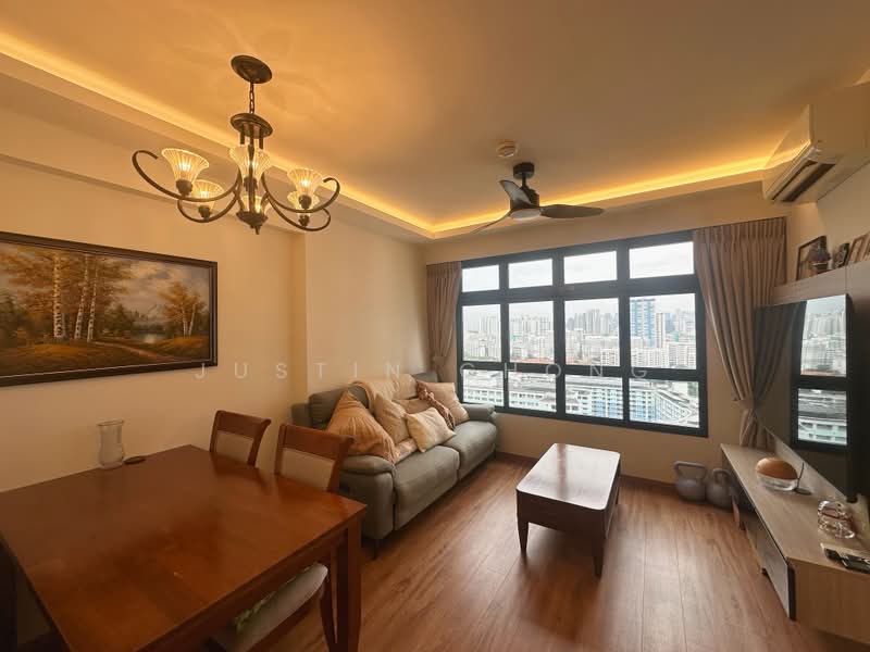 263 Toa Payoh Apex, 263 Toa Payoh East, 2 Bedrooms, 732 sqft, HDB Flat For Rent, by Justin Chong, 500169174 - Living Room - PropertyGuru.com.sg