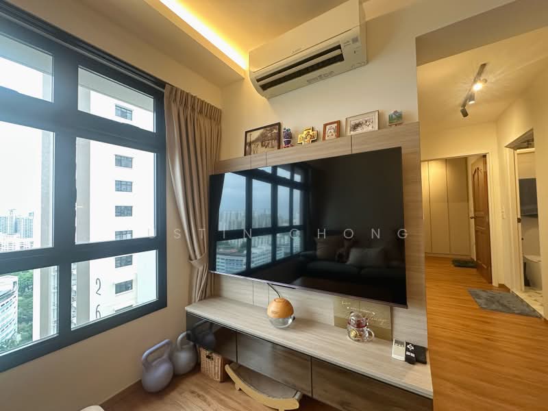 263 Toa Payoh Apex, 263 Toa Payoh East, 2 Bedrooms, 732 sqft, HDB Flat For Rent, by Justin Chong, 500169174 - Living Room - PropertyGuru.com.sg