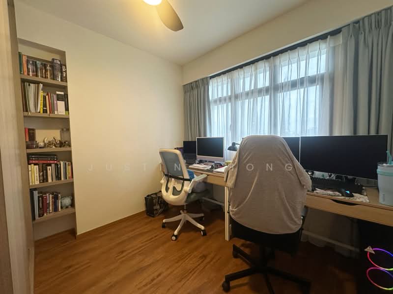 263 Toa Payoh Apex, 263 Toa Payoh East, 2 Bedrooms, 732 sqft, HDB Flat For Rent, by Justin Chong, 500169174 - Common Bedroom - PropertyGuru.com.sg
