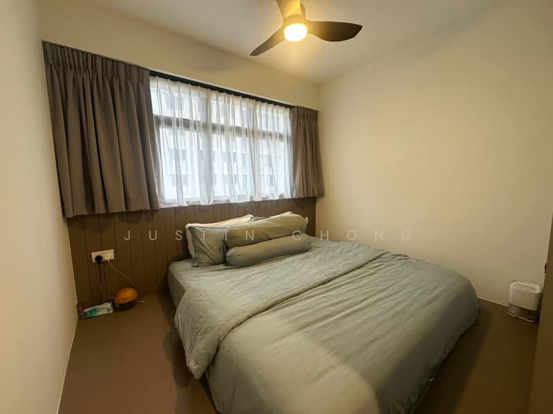 263 Toa Payoh Apex, 263 Toa Payoh East, 2 Bedrooms, 732 sqft, HDB Flat For Rent, by Justin Chong, 500169174 - Master Bedroom - PropertyGuru.com.sg
