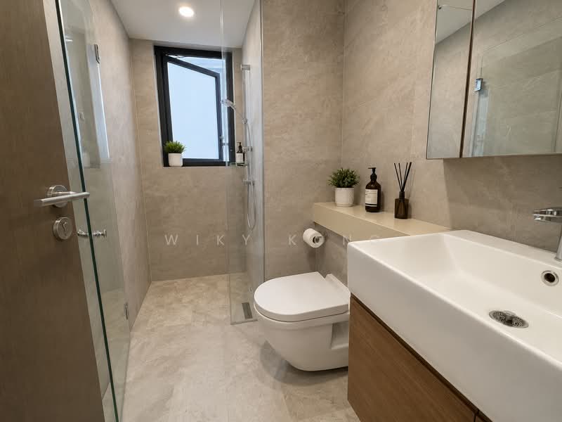Affinity At Serangoon, , 3 Bedrooms, 850 sqft, Condominium For Sale, by Wiky Kong, 500169176 - Bathroom - PropertyGuru.com.sg