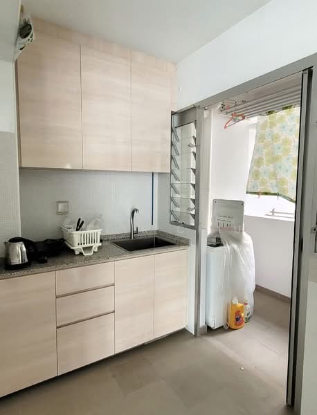 362A Sembawang Crescent, 362A Sembawang Crescent, 2 Bedrooms, 732 sqft, HDB Flat For Sale, by Peter Chiu, 500169177 - Kitchen - PropertyGuru.com.sg