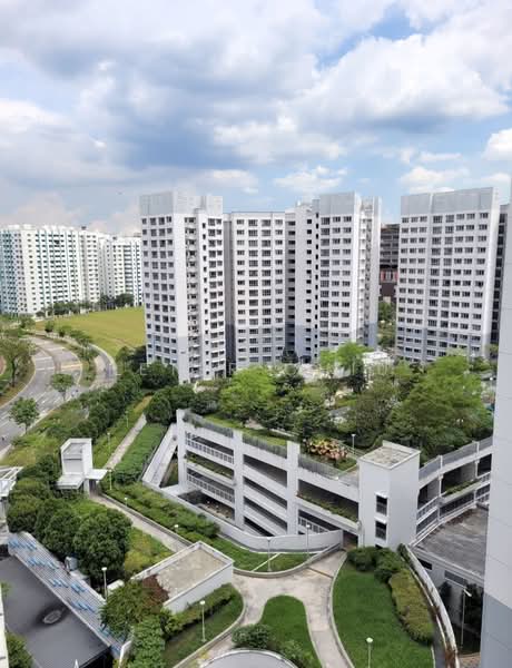 362A Sembawang Crescent, 362A Sembawang Crescent, 2 Bedrooms, 732 sqft, HDB Flat For Sale, by Peter Chiu, 500169177 - Exterior - PropertyGuru.com.sg