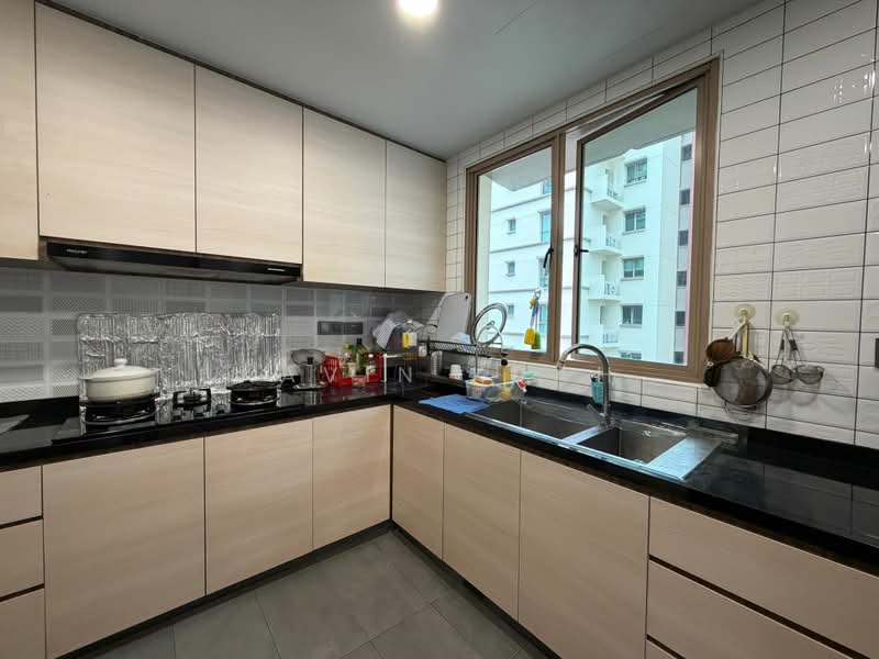 The Rivervale, 3 Rivervale Link, 3 Bedrooms, 1,302 sqft, Condominium For Sale, by Kavin Kuah, 500169184 - Kitchen - PropertyGuru.com.sg