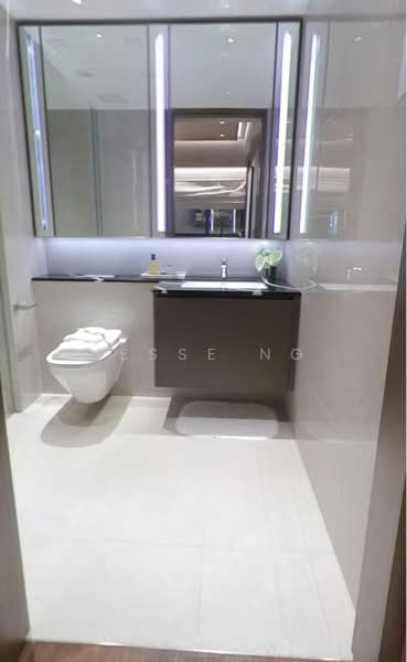 One Marina Gardens, 3 Marina Gardens Lane, 2 Bedrooms, 667 sqft, Apartment For Sale, by Jesse Ng, 500169186 - Bathroom - PropertyGuru.com.sg