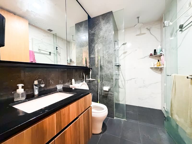 The Verandah Residences, 227 Pasir Panjang Road, 1 Bedroom, 484 sqft, Condominium For Sale, by Annabelle Tee, 500169203 - Bathroom - PropertyGuru.com.sg