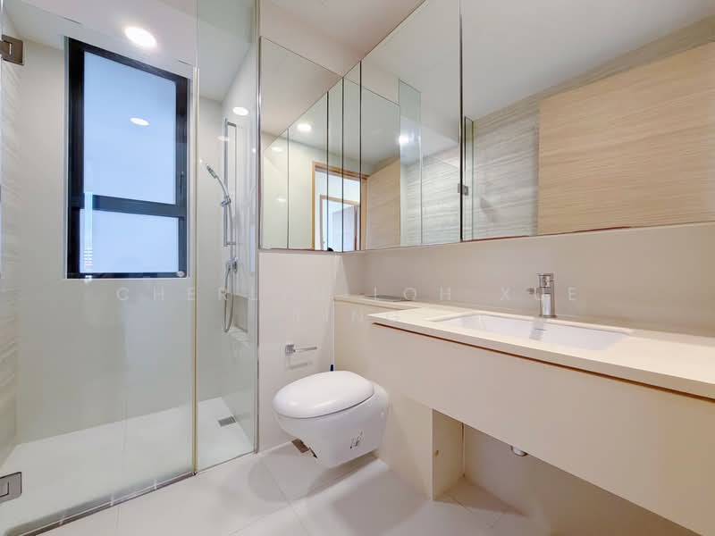 d'Leedon (Former Farrer Court), 13 Leedon Heights, 3 Bedrooms, 1,346 sqft, Condominium For Sale, by Cherlyn Loh Xue Ting, 500169234 - Bathroom - PropertyGuru.com.sg