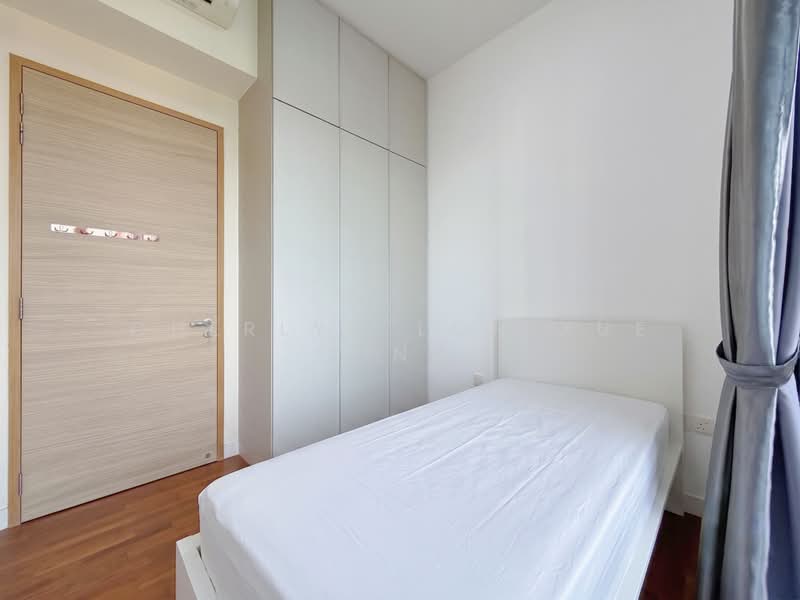d'Leedon (Former Farrer Court), 13 Leedon Heights, 3 Bedrooms, 1,346 sqft, Condominium For Sale, by Cherlyn Loh Xue Ting, 500169234 - Bedroom - PropertyGuru.com.sg