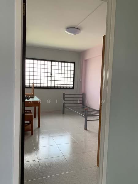 130 Choa Chu Kang Avenue 1, 130 Choa Chu Kang Avenue 1, 3 Bedrooms, 1,130 sqft, HDB Flat For Rent, by Angie Liew, 500169236 - Bedroom - PropertyGuru.com.sg