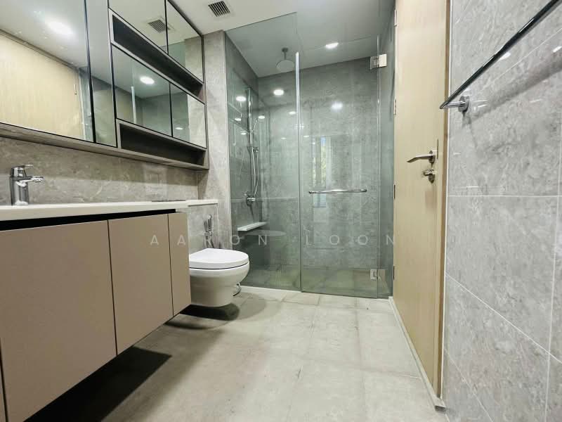 The Tapestry, 51 Tampines Street 86, 1 Bedroom, 439 sqft, Condominium For Sale, by Aaron Loon, 500169237 - Bathroom - PropertyGuru.com.sg