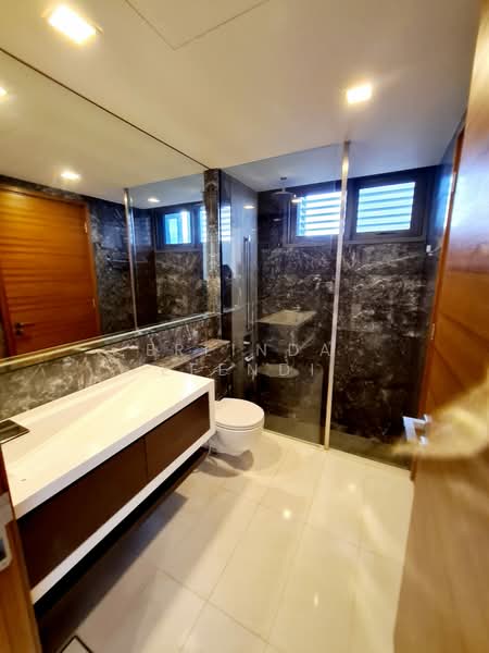 Altez, , 1 Bedroom, 603 sqft, Condominium For Sale, by Erlinda Efendi, 500169238 - Bathroom - PropertyGuru.com.sg