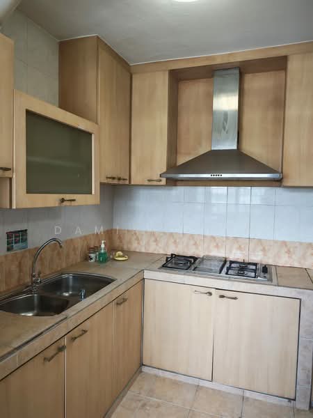 7 Ghim Moh Road, 7 Ghim Moh Road, 3 Bedrooms, 1,227 sqft, HDB Flat For Sale, by Damian Chia, 500169239 - Kitchen - PropertyGuru.com.sg