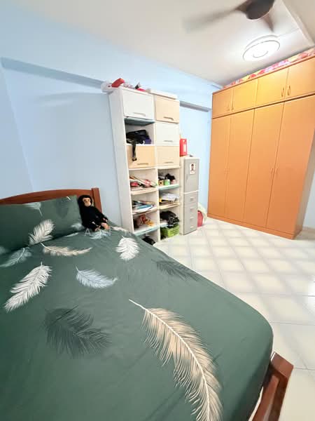 145 Bishan Street 11, 145 Bishan Street 11, 3 Bedrooms, 904 sqft, HDB Flat For Sale, by Anne Lay, 500169240 - Bedroom - PropertyGuru.com.sg