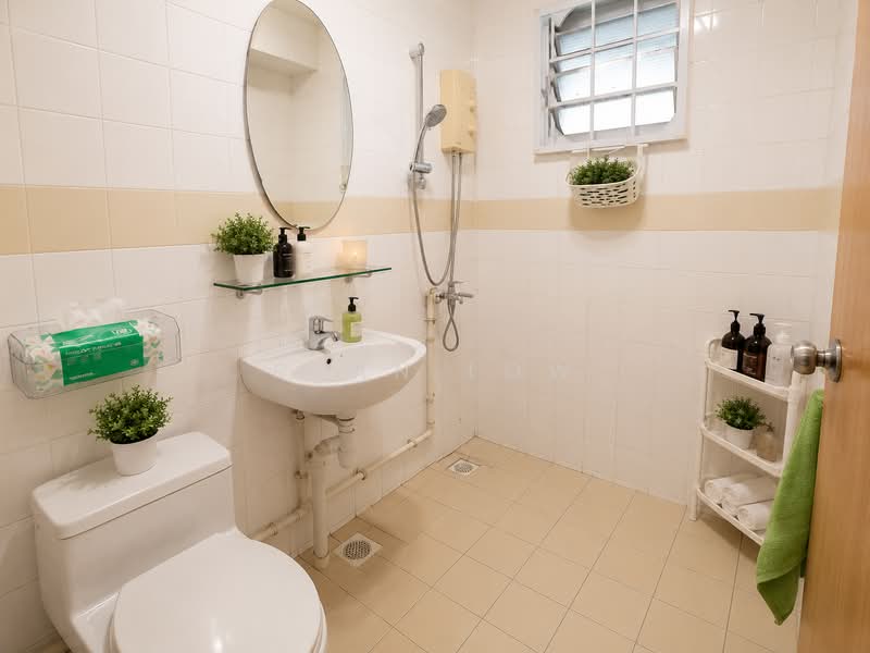 185D Rivervale Crescent, 185D Rivervale Crescent, 3 Bedrooms, 914 sqft, HDB Flat For Sale, by Ryan Low, 500169249 - Bathroom - PropertyGuru.com.sg