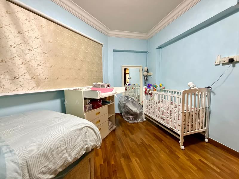 110 Bukit Purmei Road, 110 Bukit Purmei Road, 2 Bedrooms, 807 sqft, HDB Flat For Sale, by Aaron Loon, 500169259 - Bedroom - PropertyGuru.com.sg